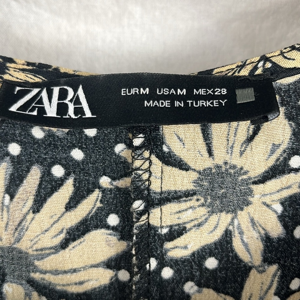 Zara sunflower-Daisy dress - Picture 5 of 8